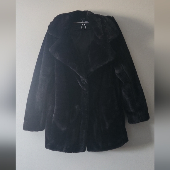 H&M Fluffy Black Fur Coat XS - Picture 2 of 5